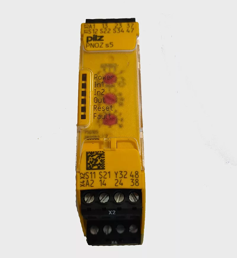 PILZ PNOZ s5 - Safety Relay 24V dc, Dual-Channel 2 Safety Contacts